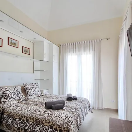 Beautiful Villa In Tenerife ヴィラ