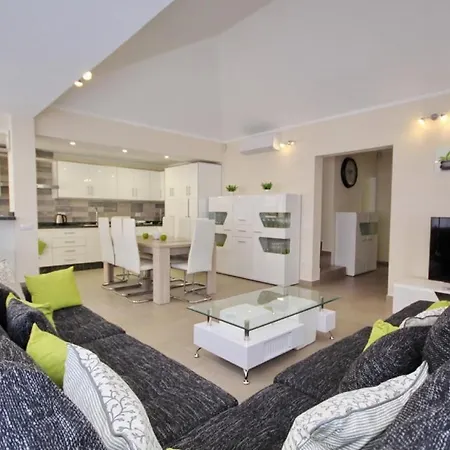 Beautiful Villa In Tenerife * Costa Adeje (Tenerife)