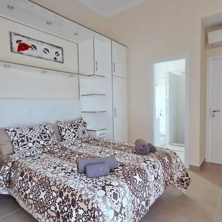 Beautiful Villa In Tenerife 别墅