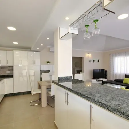 Villa Beautiful Villa In Tenerife
